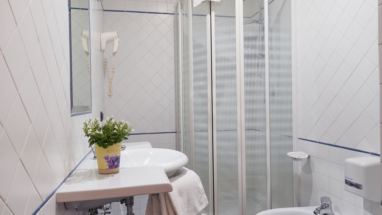 Photo of Bathroom in Amorosi