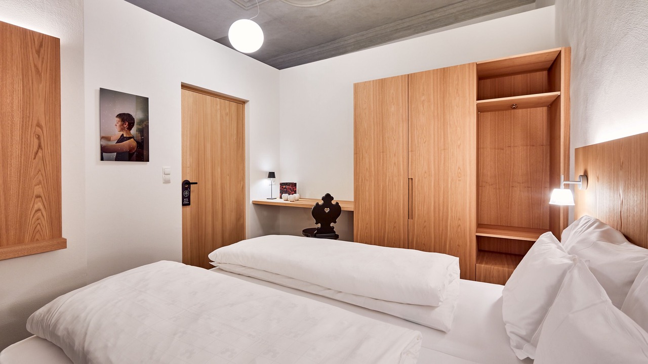 Photo of Bedroom in Albions