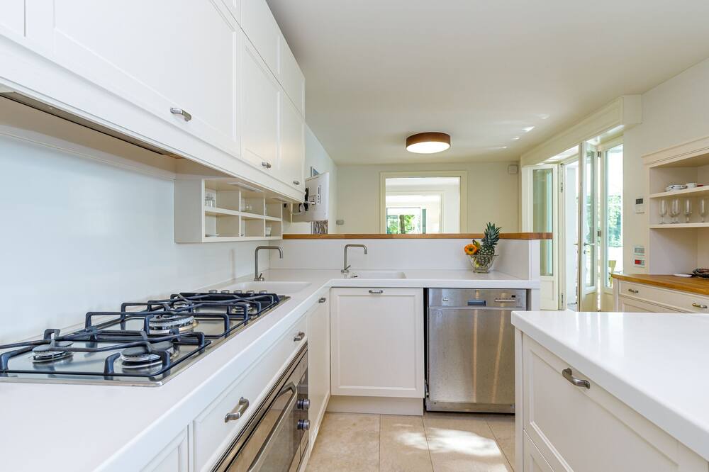 Photo of Kitchen in Comabbio
