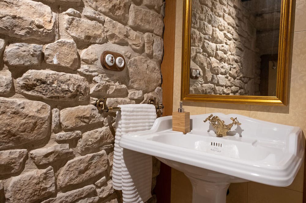 Photo of Bathroom in Malda