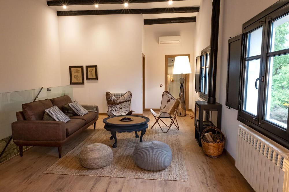 Photo of Livingroom in Malda
