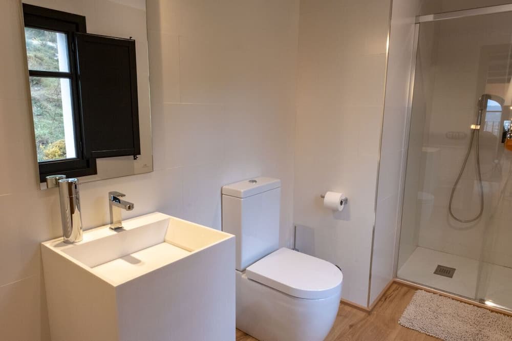 Photo of Bathroom in Malda