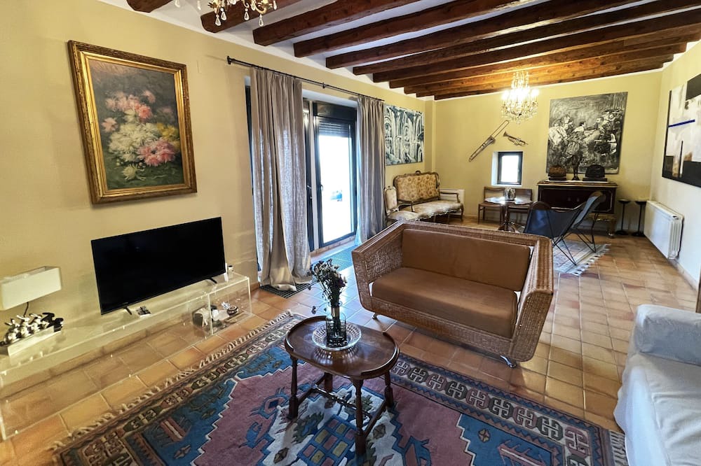Photo of Livingroom in Els Plans de Sio