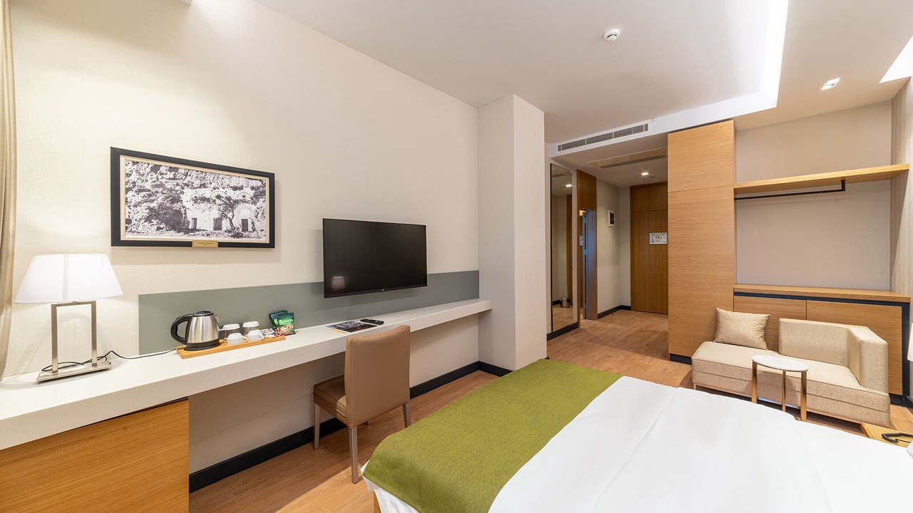 Photo of Bedroom in Defne