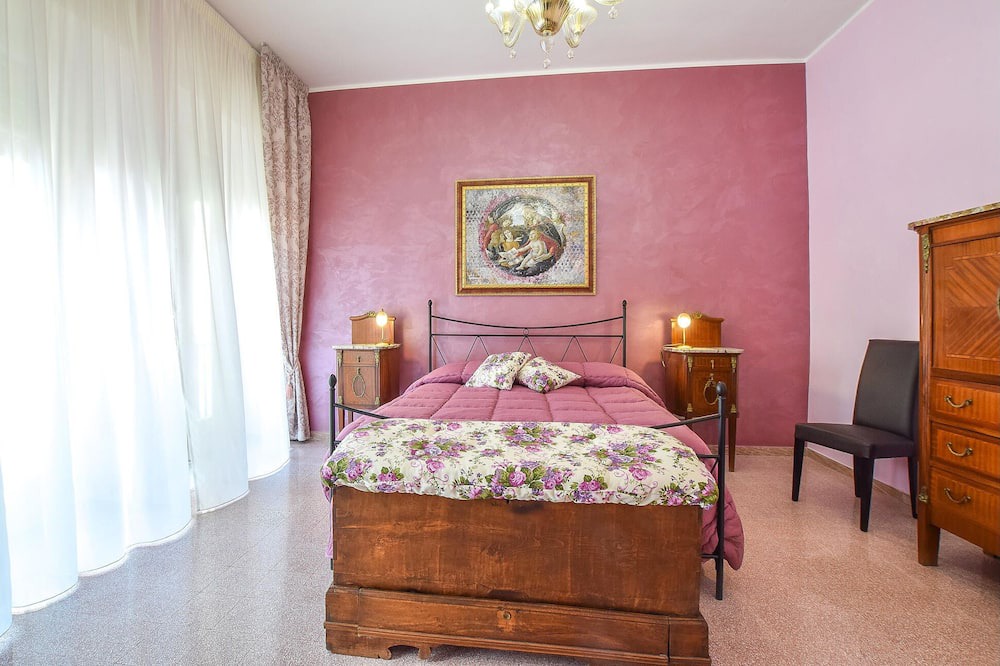Photo of Others in Isernia
