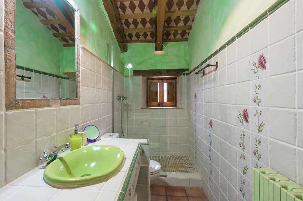 Photo of Bathroom in La Bisbal del Penedes