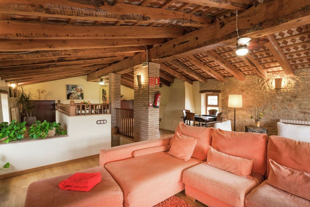 Photo of Livingroom in La Bisbal del Penedes