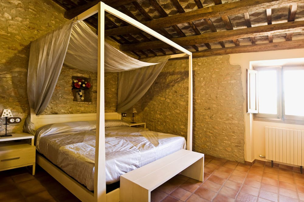 Photo of Others in La Bisbal del Penedes