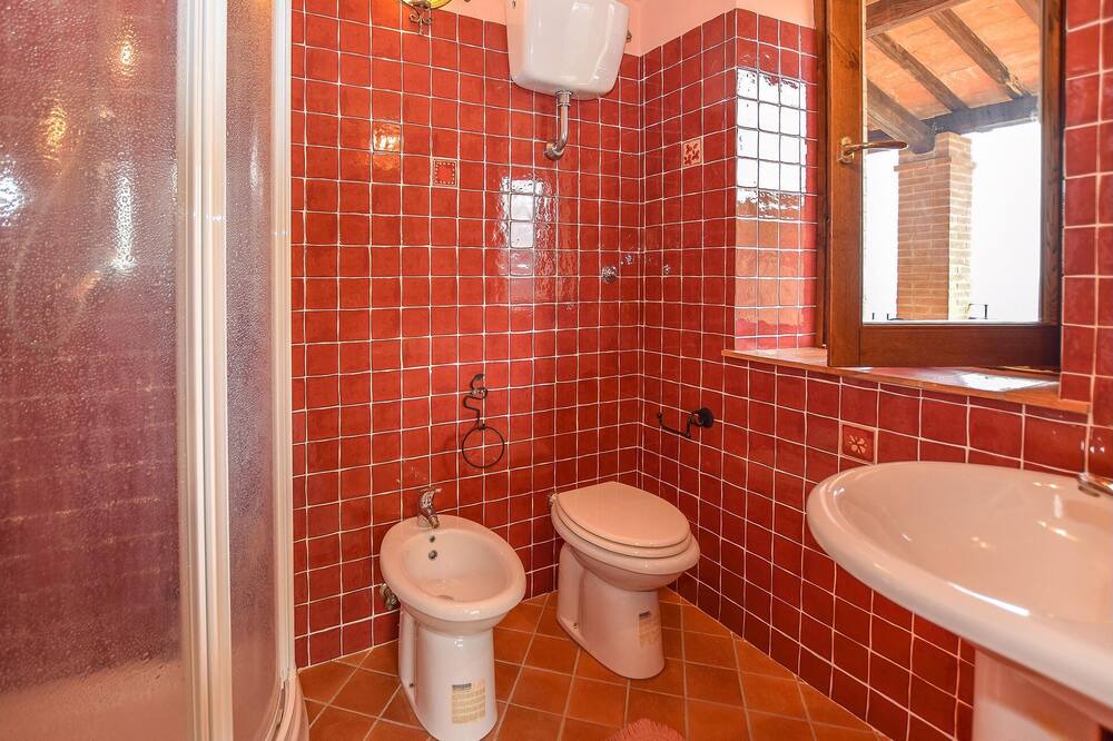 Photo of Bathroom in Avigliano Umbrio