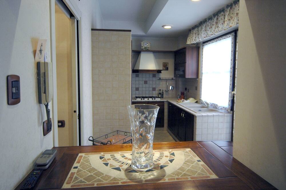 Photo of Kitchen in Zona XIX Casal Morena