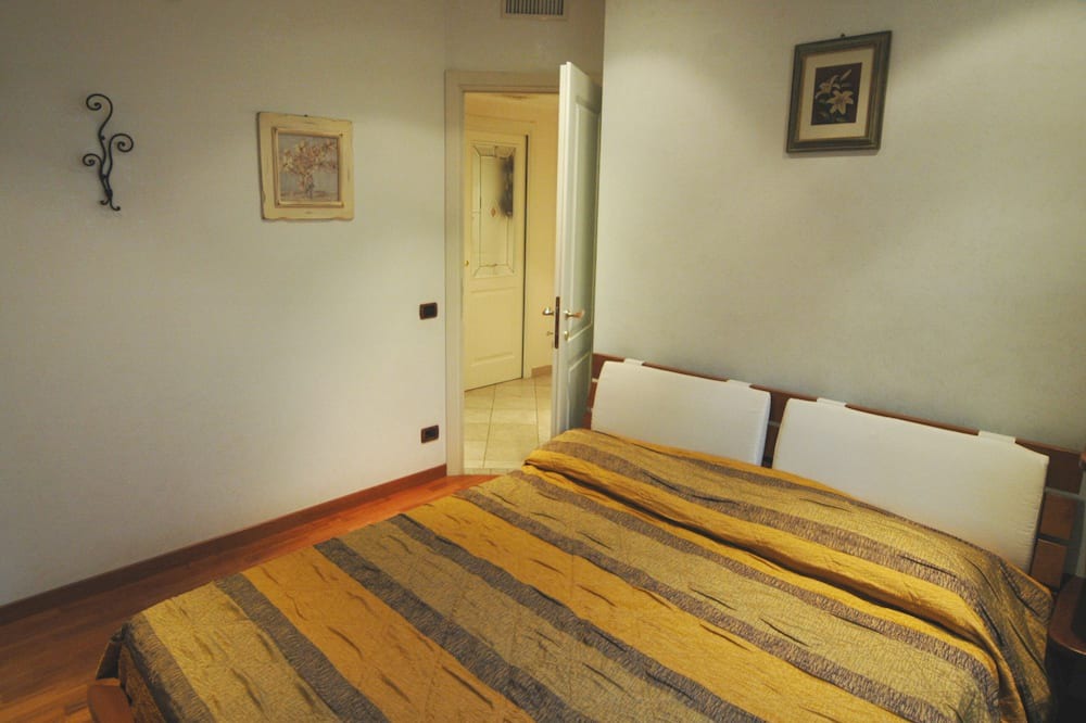 Photo of Bedroom in Zona XIX Casal Morena