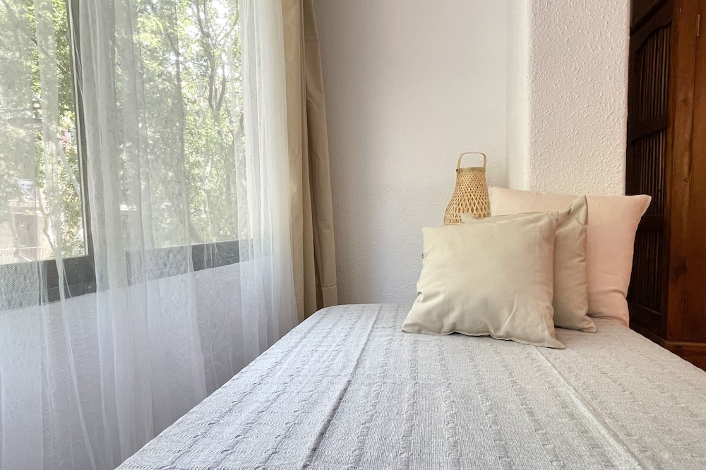 Photo of Bedroom in La Sagrada Familia