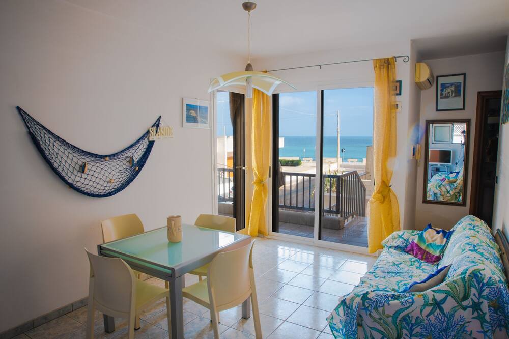 Photo of Livingroom in San Foca