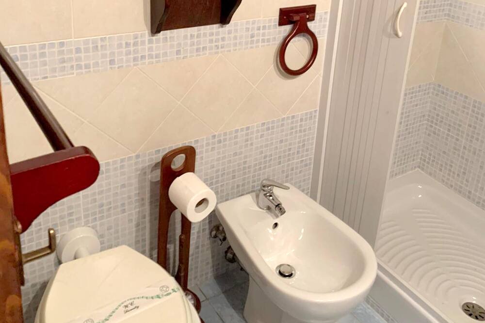 Photo of Bathroom in Morano Calabro