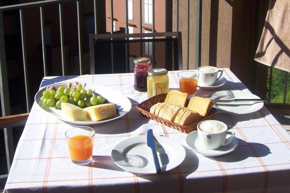 Photo of Patio Balcony in Gonte