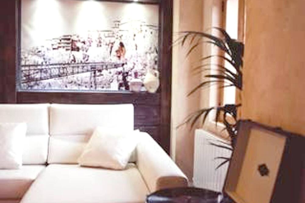 Photo of Livingroom in Old Town