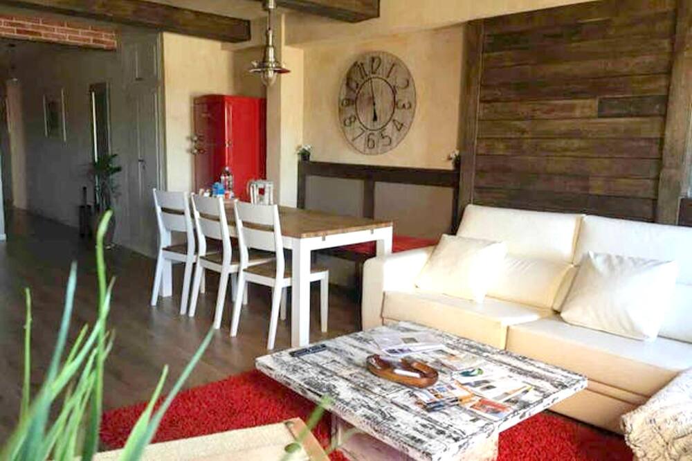 Photo of Livingroom in Old Town