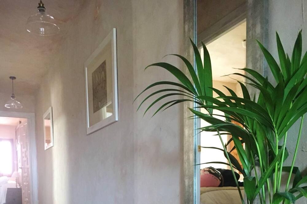 Photo of Livingroom in Old Town