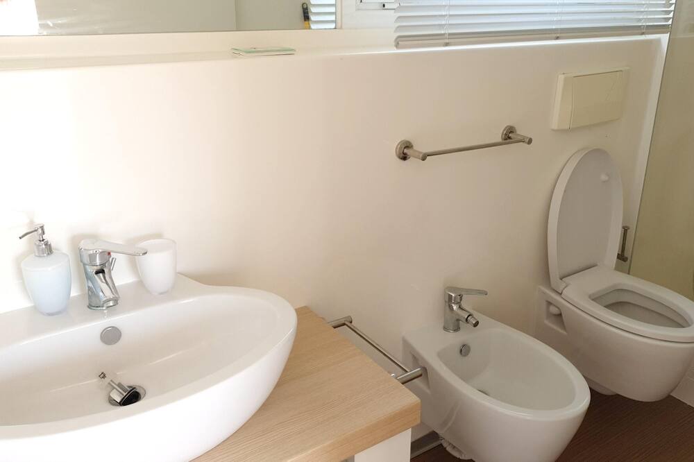 Photo of Bathroom in Lizzano