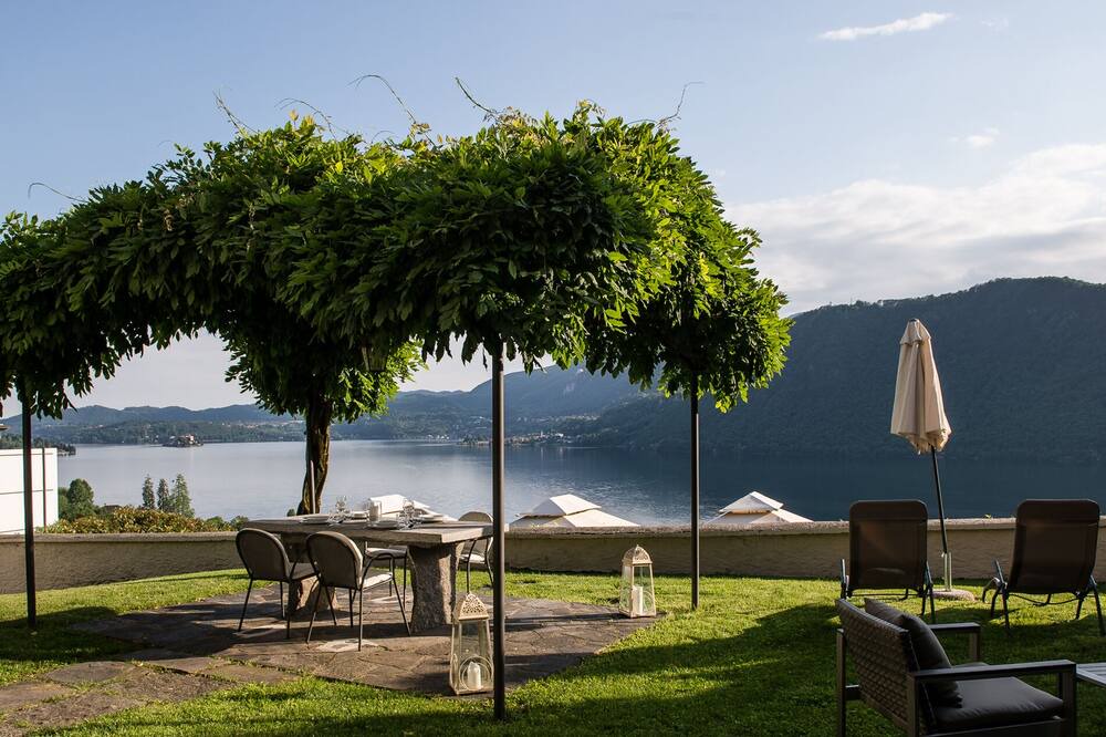 Photo of Outdoor in Crabbia