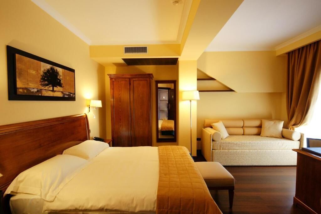 Photo of Bedroom in Sant'Eufemia Lamezia