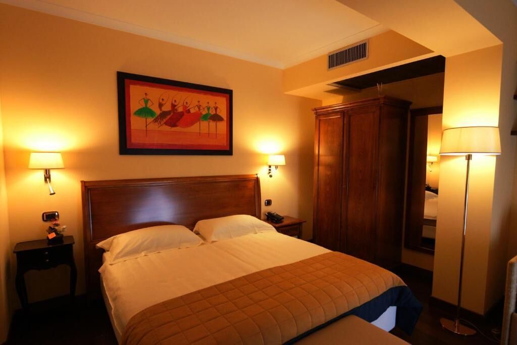 Photo of Bedroom in Sant'Eufemia Lamezia