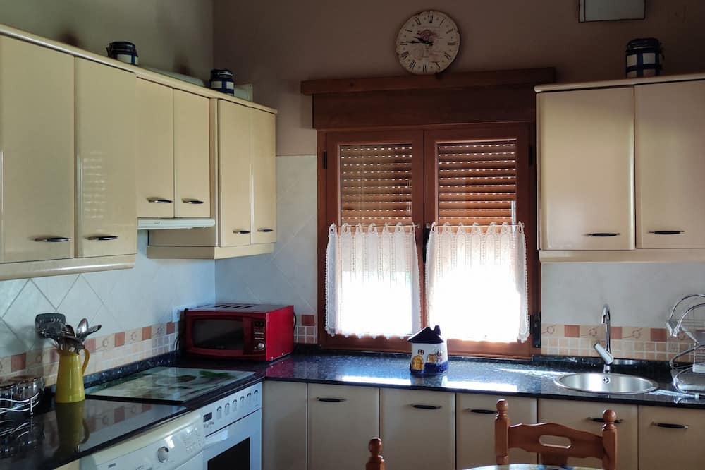 Photo of Kitchen in Villamanin