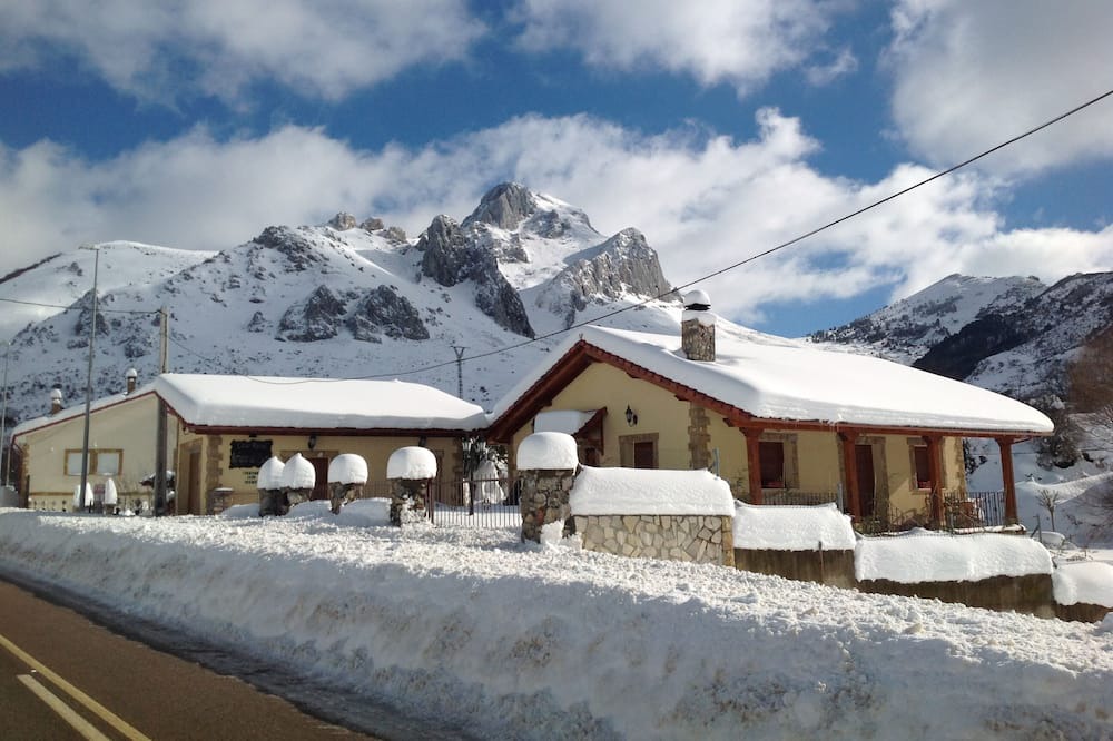 Photo of Outdoor in Villamanin