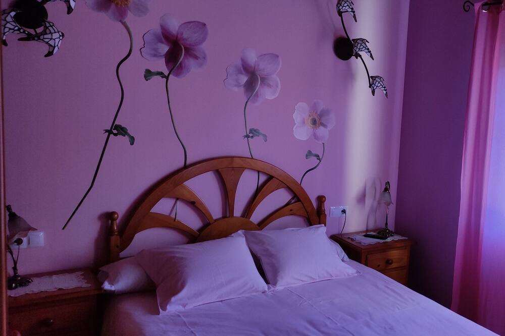 Photo of Bedroom in Villamanin