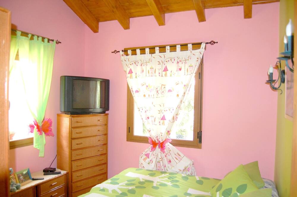 Photo of Bedroom in Villamanin