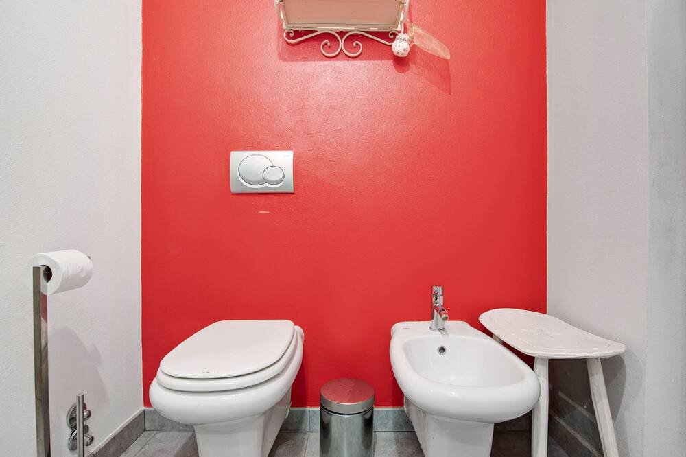 Photo of Bathroom in Mezzegra