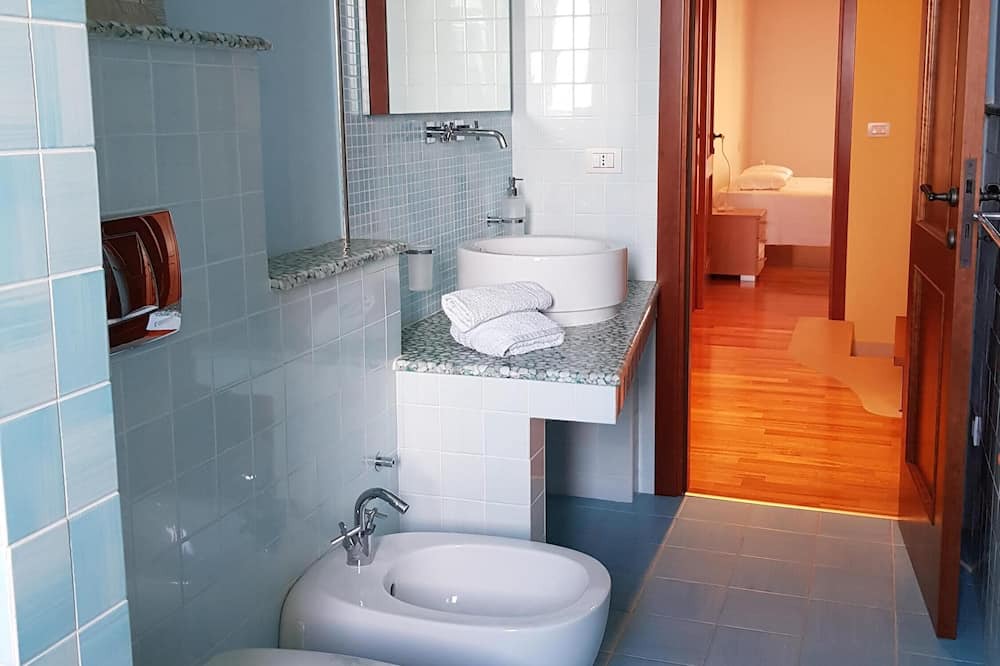 Photo of Bathroom in Tufillo
