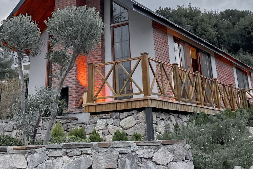 Photo of Outdoor in Feke