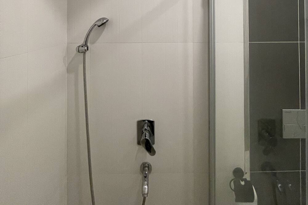 Photo of Bathroom in Mahmutlar