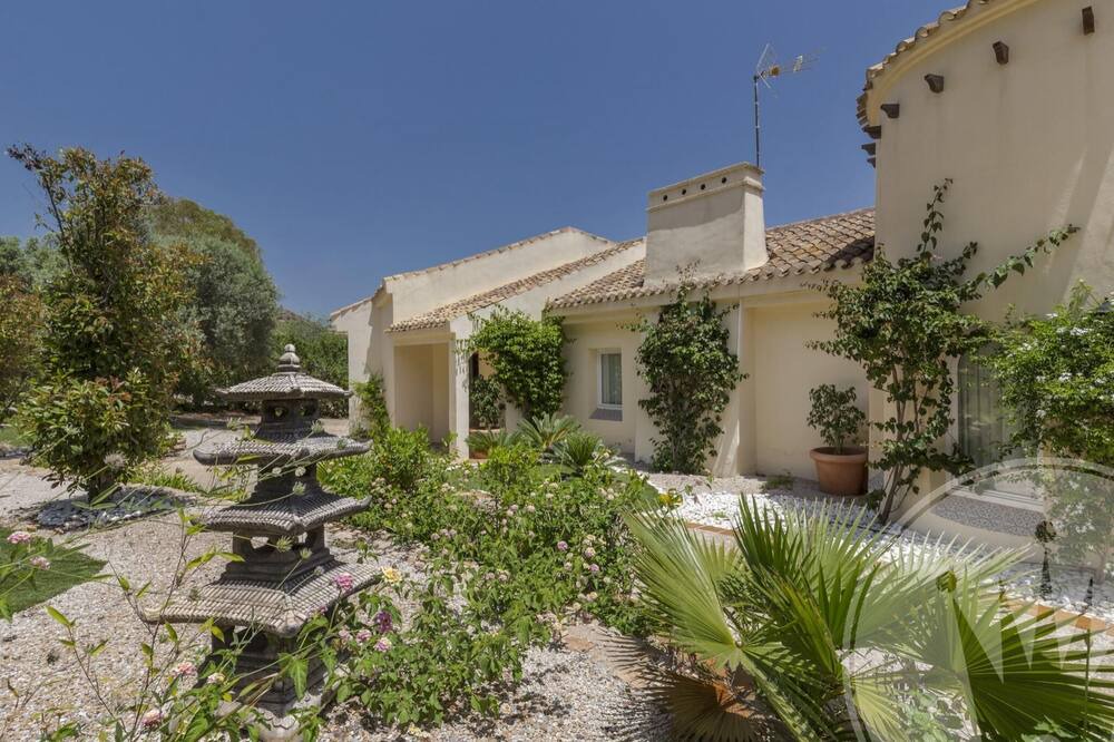 Photo of Outdoor in El Beal