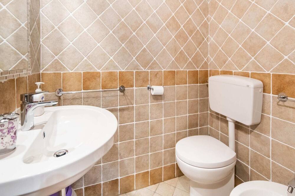 Photo of Bathroom in Stilo
