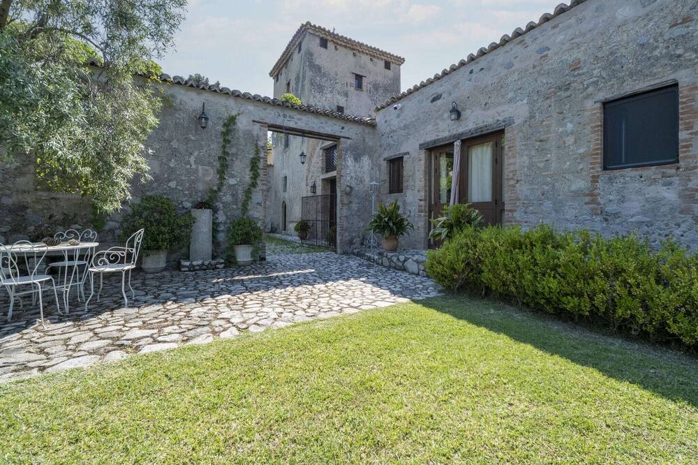 Photo of Outdoor in Stilo