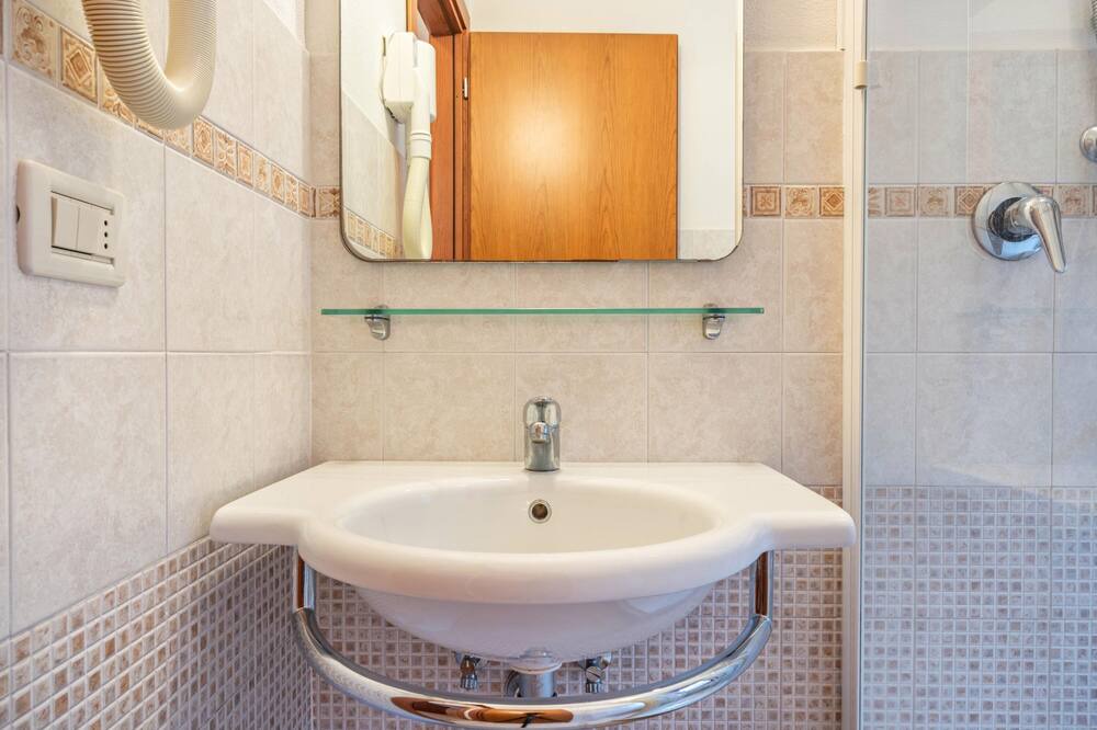 Photo of Bathroom in Caorle