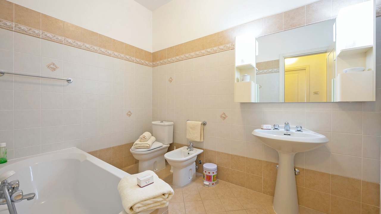 Photo of Bathroom in Cecina