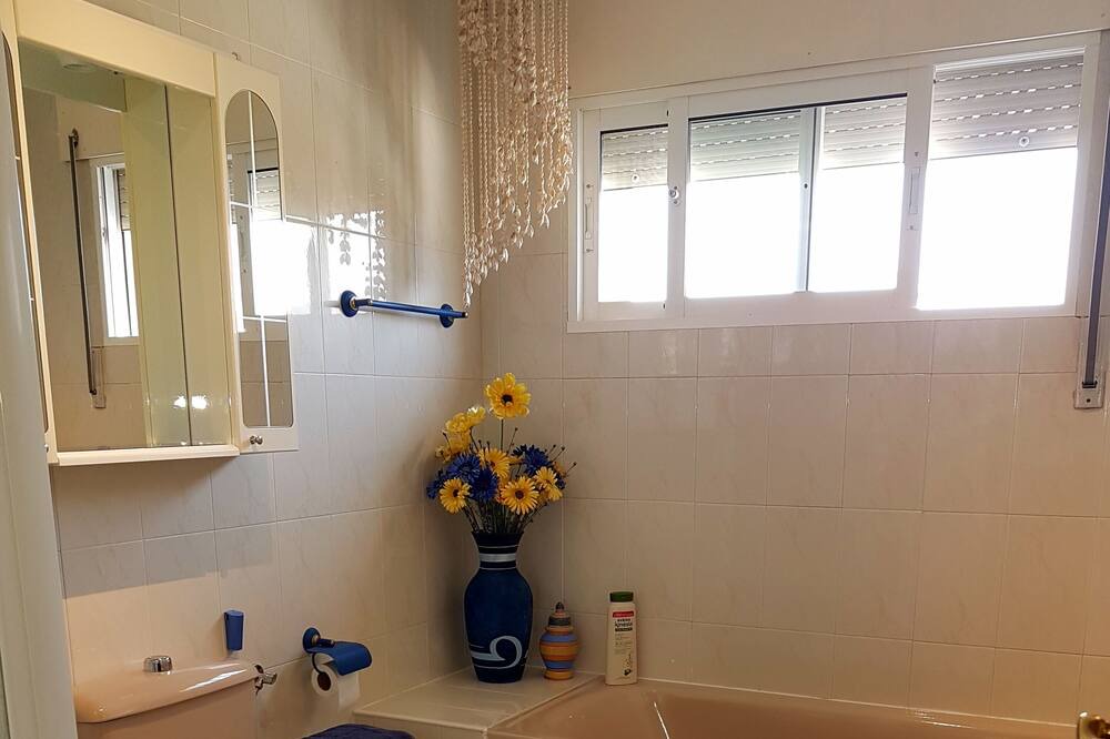 Photo of Bathroom in Los Puertos