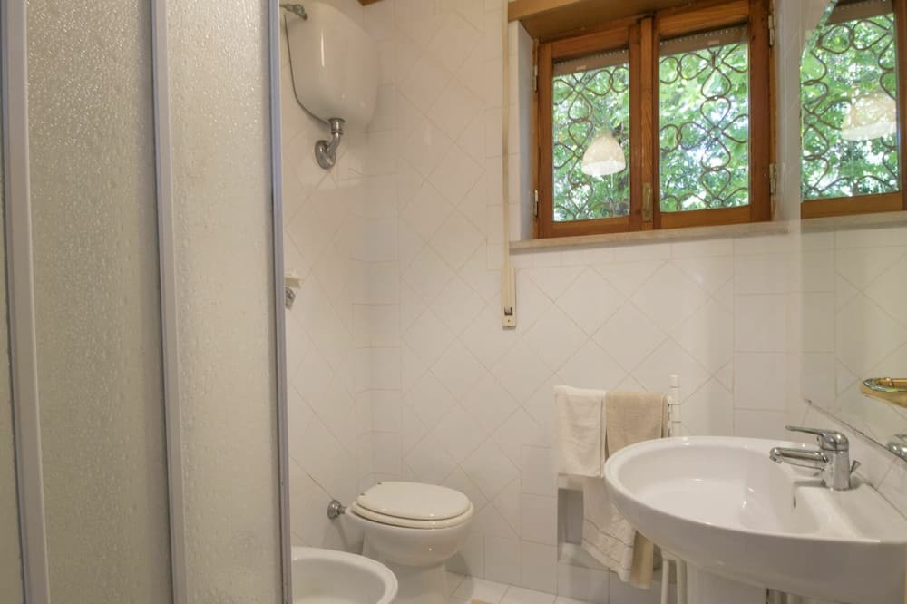 Photo of Bathroom in Rocca Priora