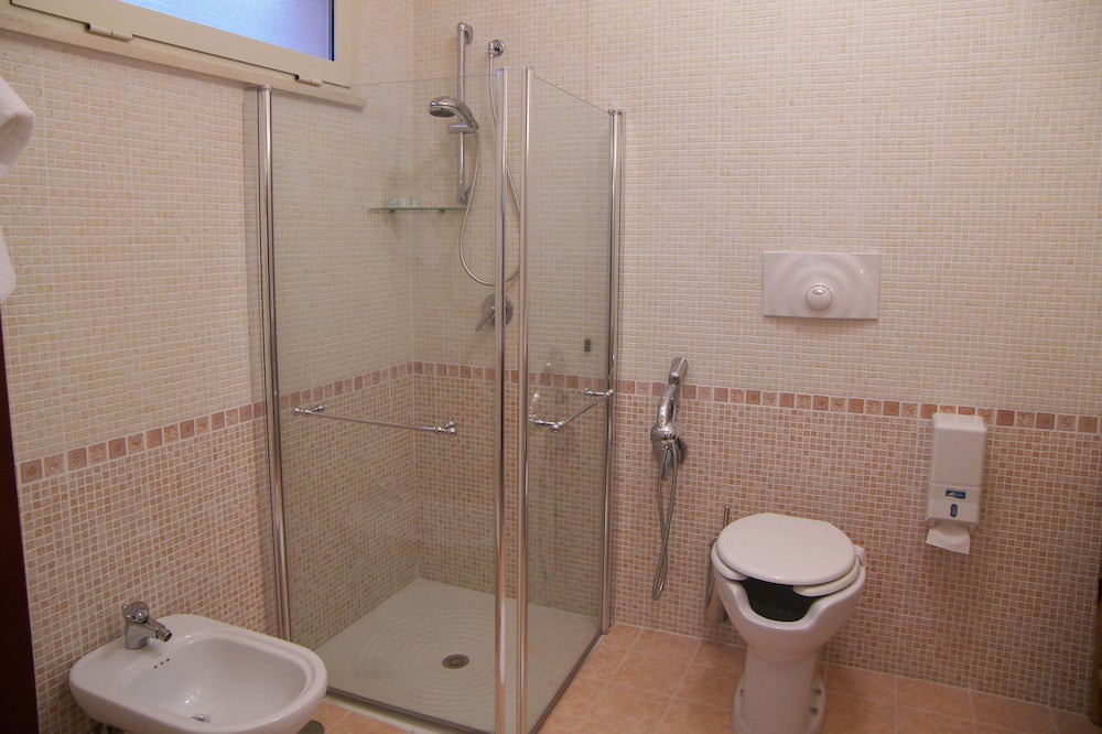 Photo of Bathroom in Sant'Elia Fiumerapido