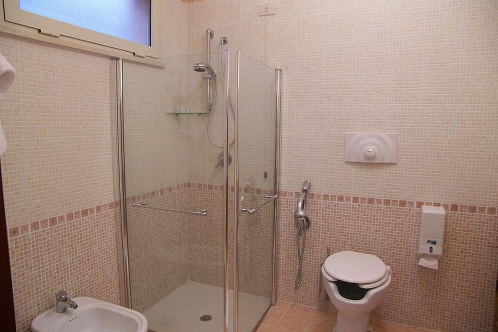 Photo of Bathroom in Sant'Elia Fiumerapido