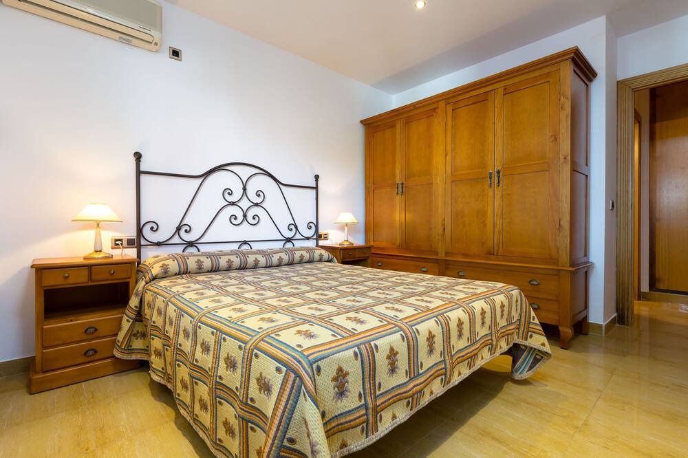 Photo of Bedroom in Port de la Selva