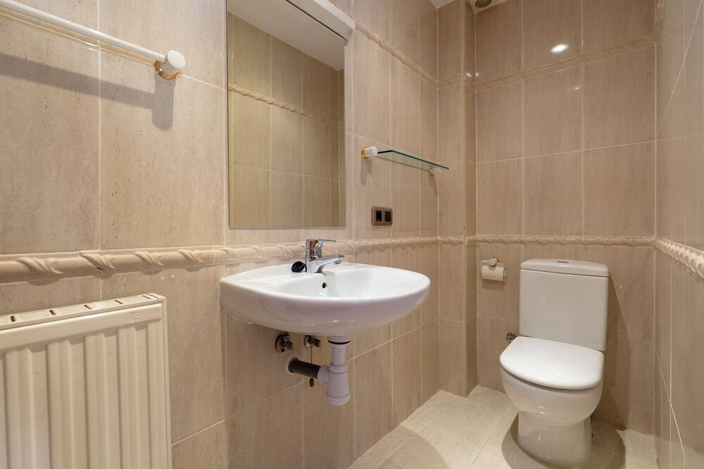 Photo of Bathroom in Port de la Selva