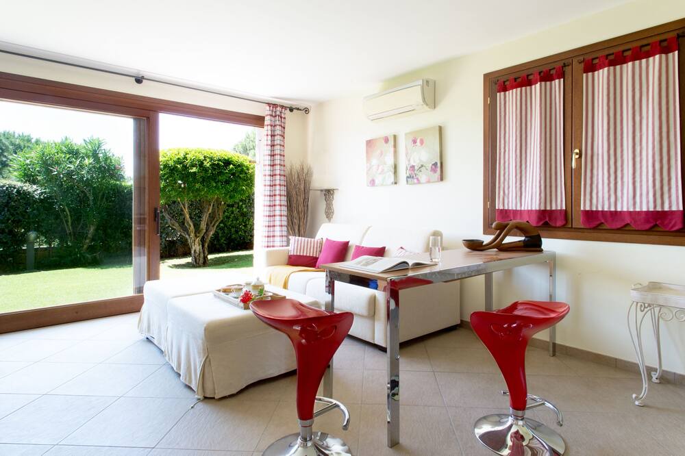 Photo of Livingroom in Capo Coda Cavallo