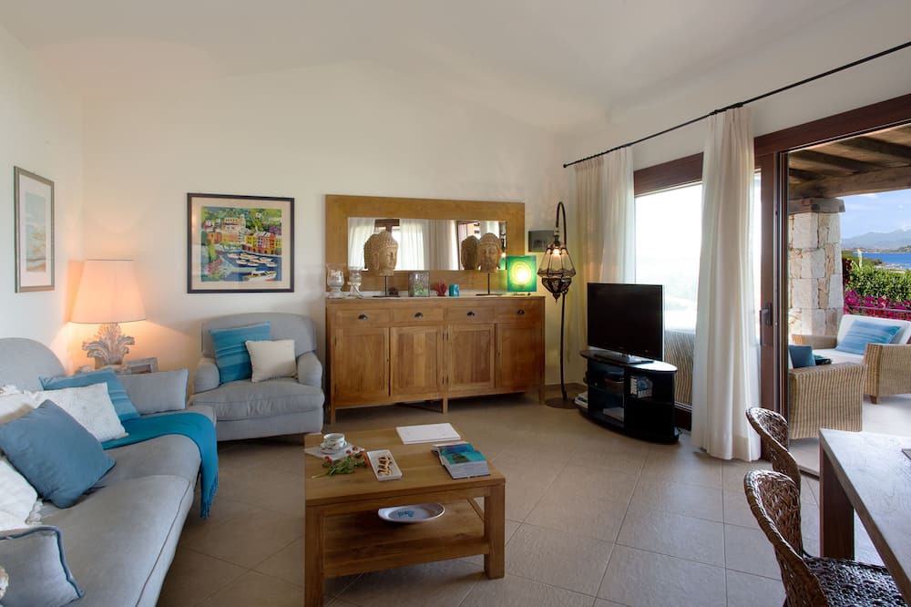 Photo of Livingroom in Capo Coda Cavallo