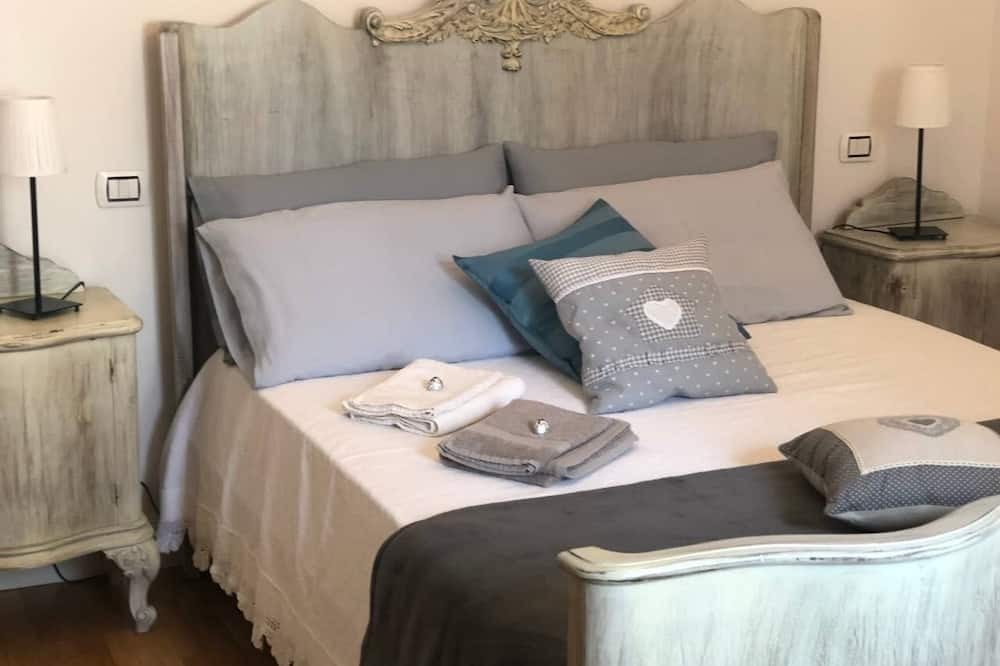 Photo of Bedroom in Castiglione dei Pepoli