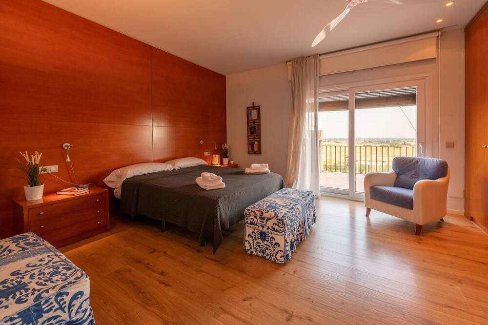 Photo of Bedroom in Perelada