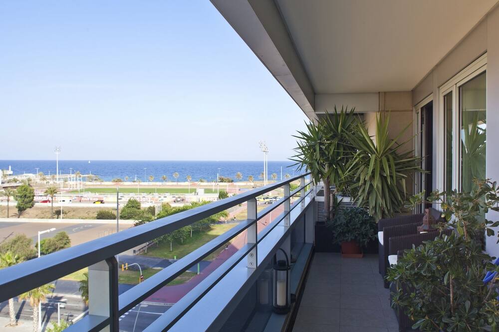 Photo of Patio Balcony in Poblenou